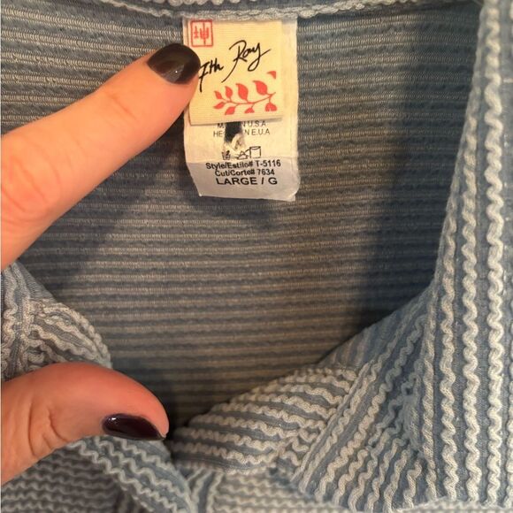 7th Ray Blue Textured Button Down Top - Picture 6 of 6